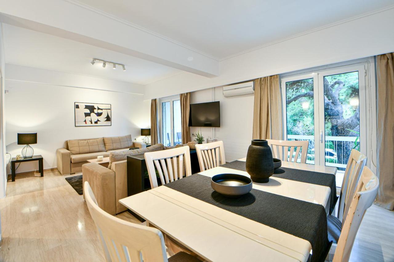 Boutique77 Luxury Apartment Athena Bagian luar foto