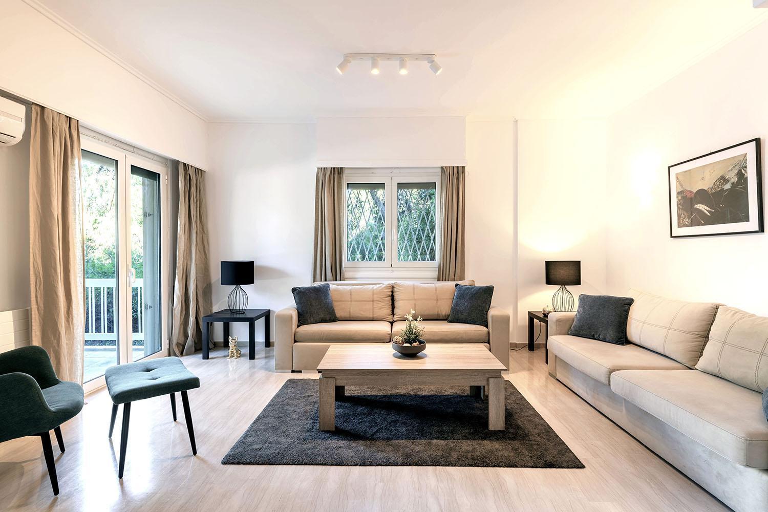 Boutique77 Luxury Apartment Athena Bagian luar foto