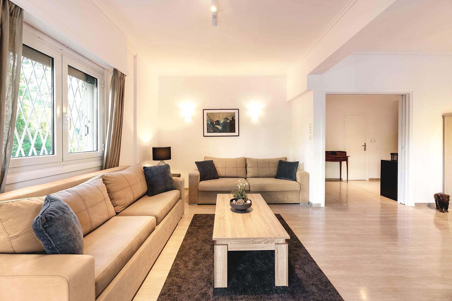 Boutique77 Luxury Apartment Athena Bagian luar foto