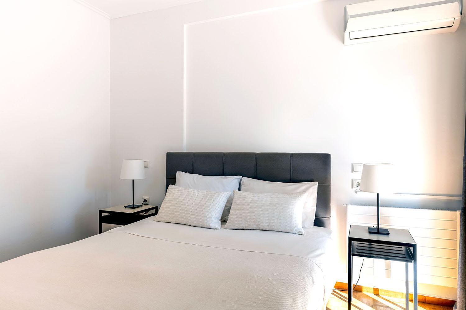 Boutique77 Luxury Apartment Athena Bagian luar foto
