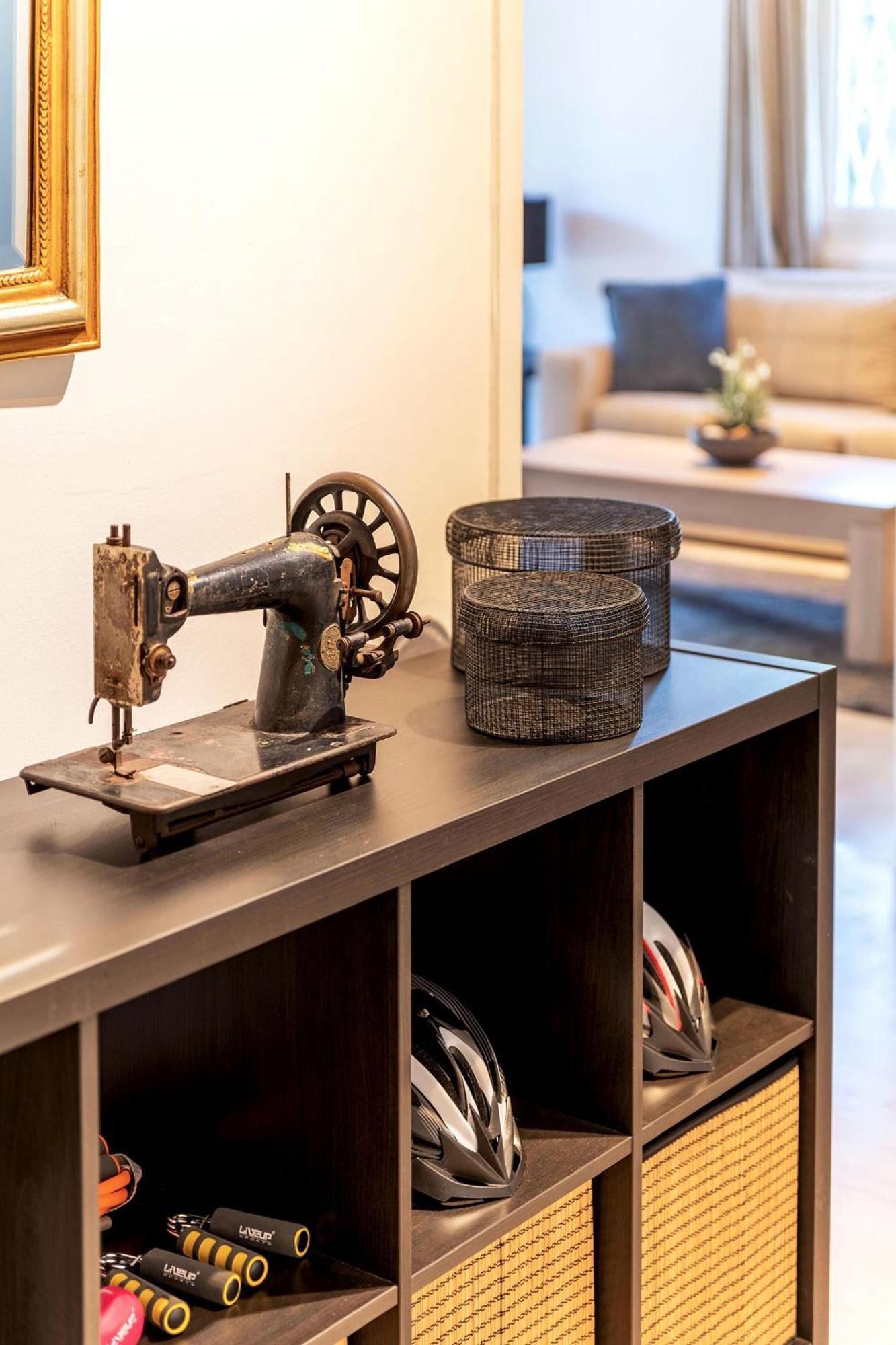Boutique77 Luxury Apartment Athena Bagian luar foto